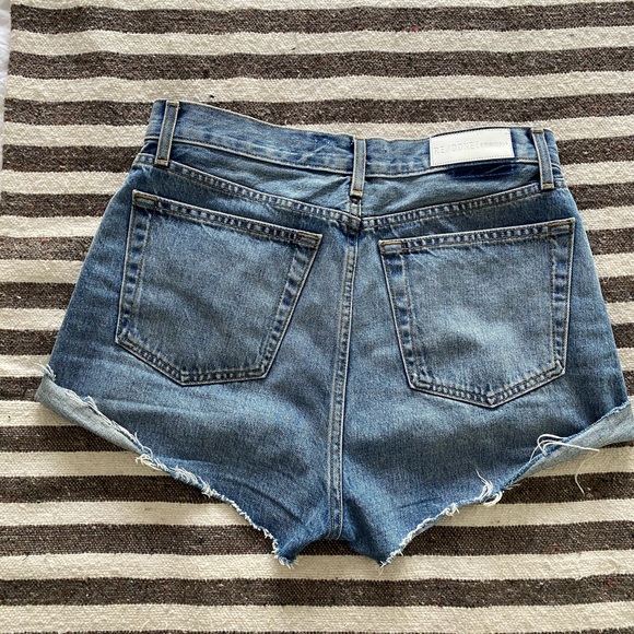 Redone shorts like Levi’s - Picture 3 of 7